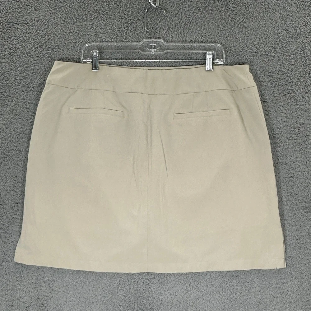 Chico's Zenergy Golf Skort Women Size XL Tan Khaki Excellent Stretch Pockets